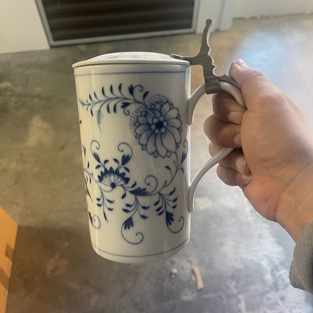 Blue Meissen mug
